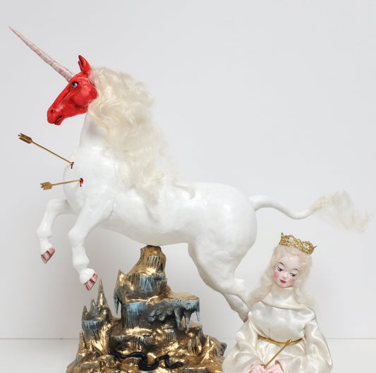Unicorn and maiden