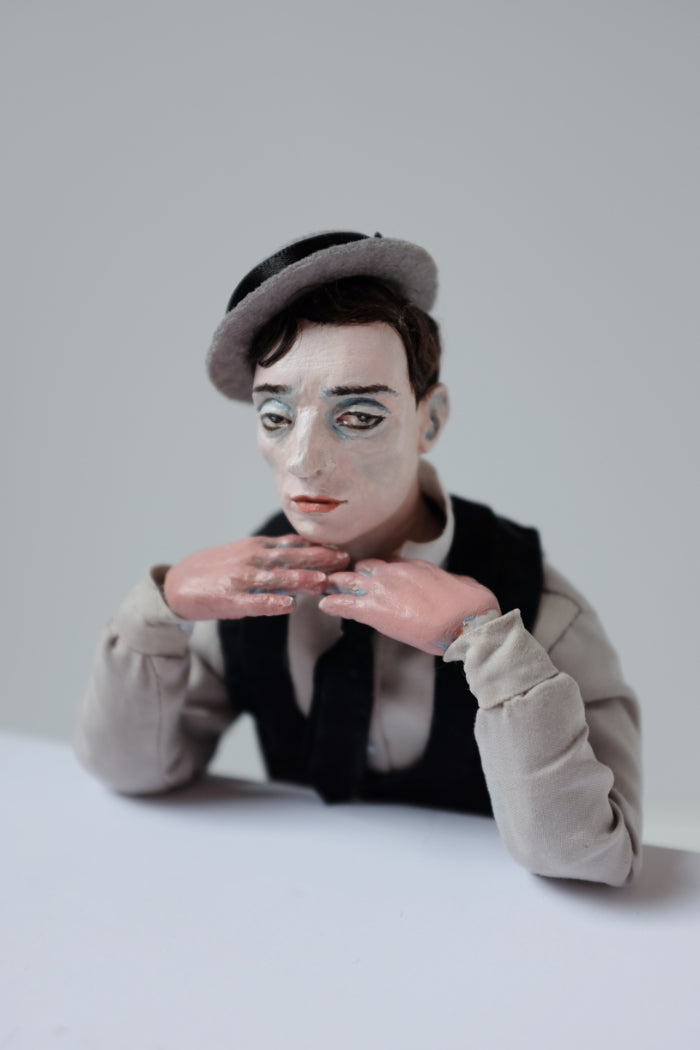 Shorts Era Buster - Romantic