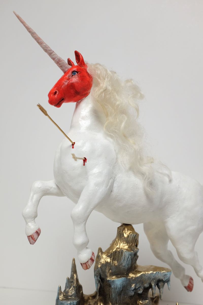 Unicorn and maiden