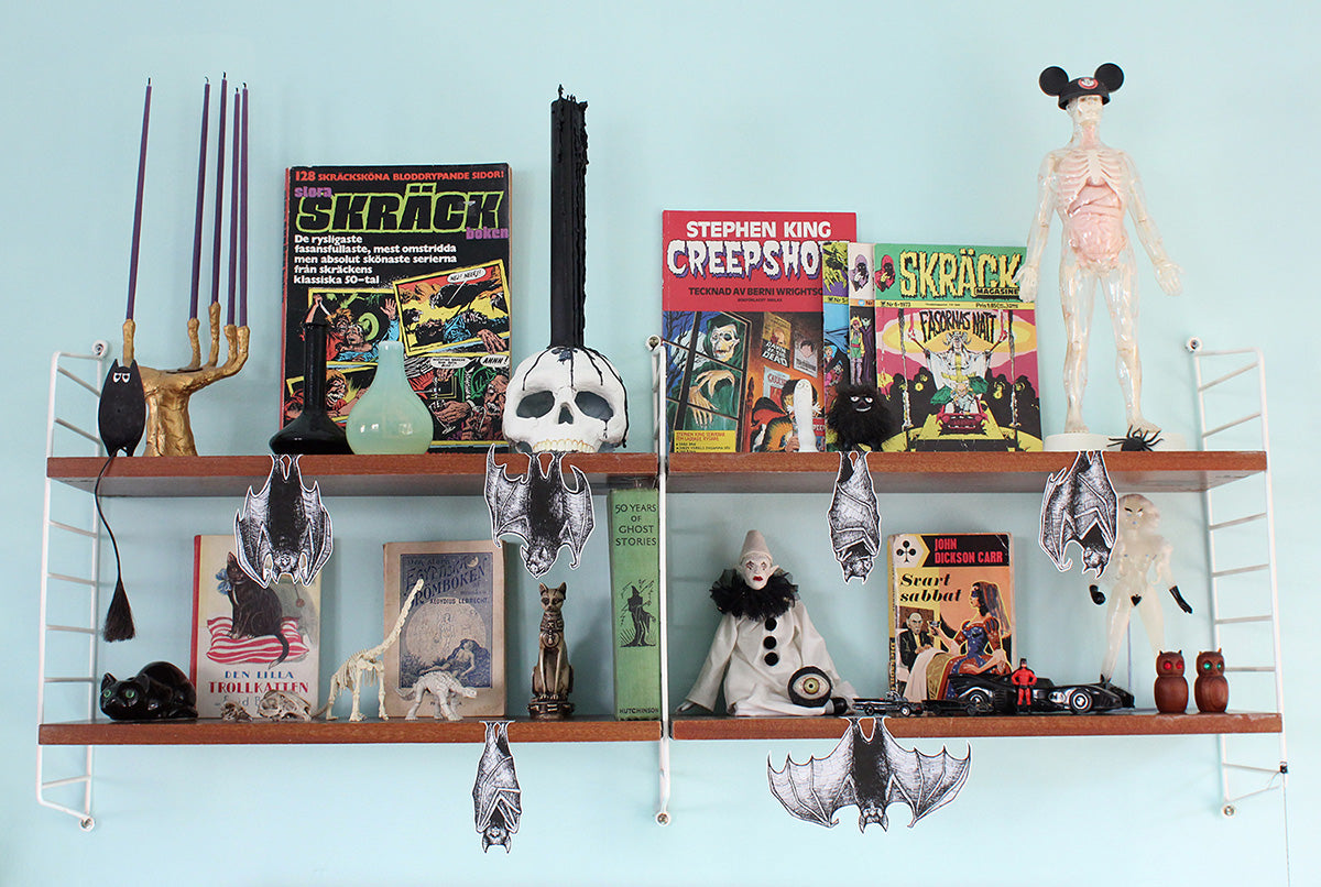 Shelf Bats