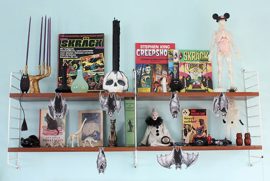Shelf Bats