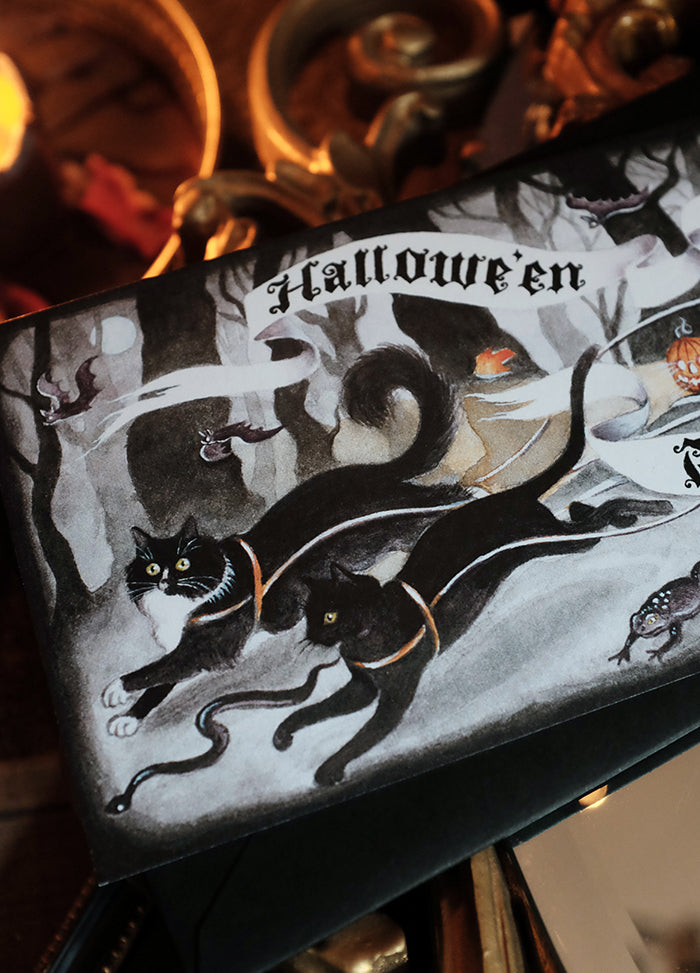 Deluxe Witch Halloween card