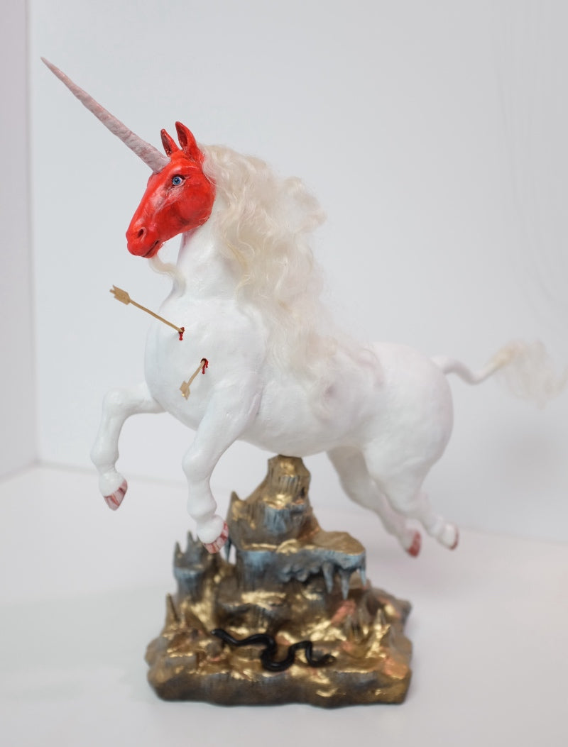 Unicorn and maiden